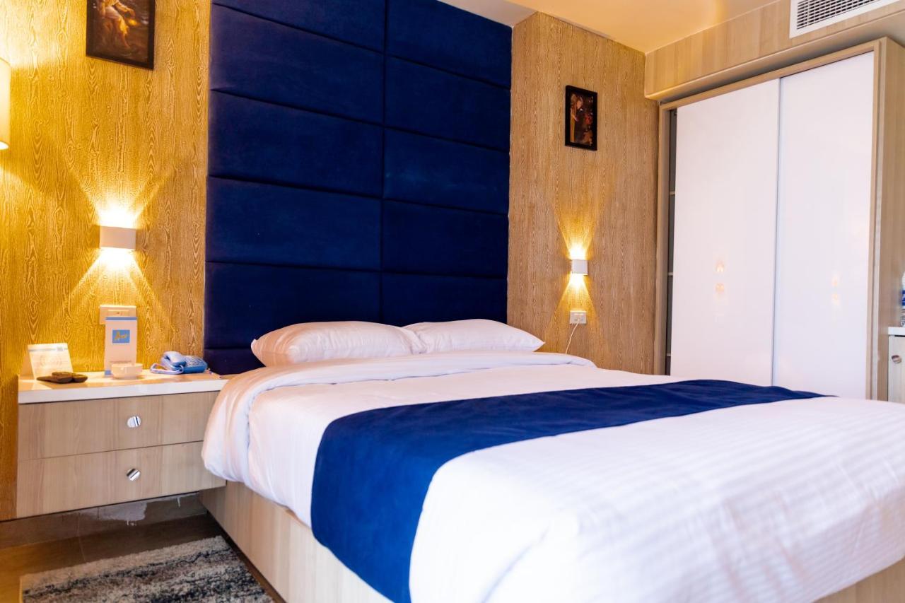 Hôtel Diamond Azur Sohag Extérieur photo